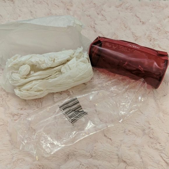 Travel size makeup bag/organizer - Picture 4 of 4